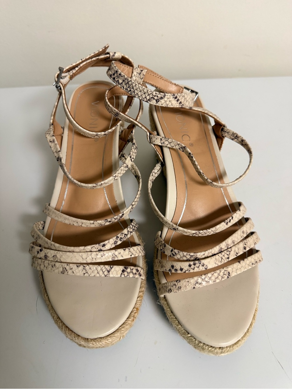 Vionic Ayda strappy espadrille wedges sexy chic beige snake print leather size 9 - Picture 7 of 11
